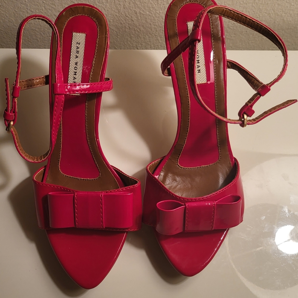 Zara sandals heels red size 9 New